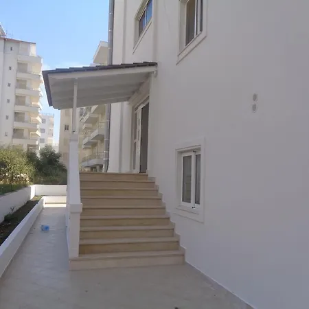 Apartamenti Primavera Apartment *